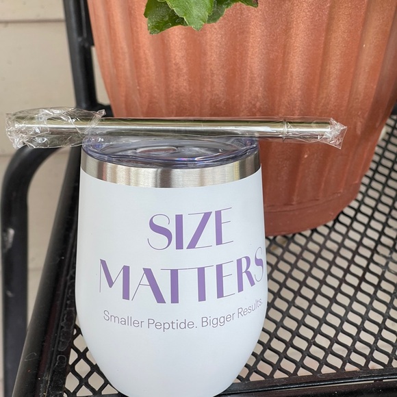 White Stainless Steel Tumbler with Straw - Picture 8 of 13